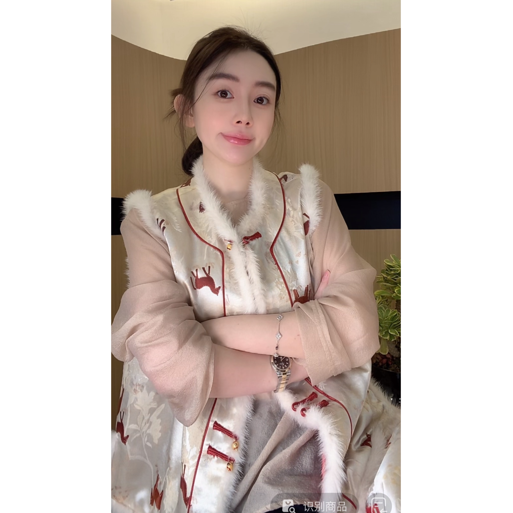 ZHUIMU.【马踏青云】新中式国风水貂毛拼接刺绣双面穿棉马甲ZM1399