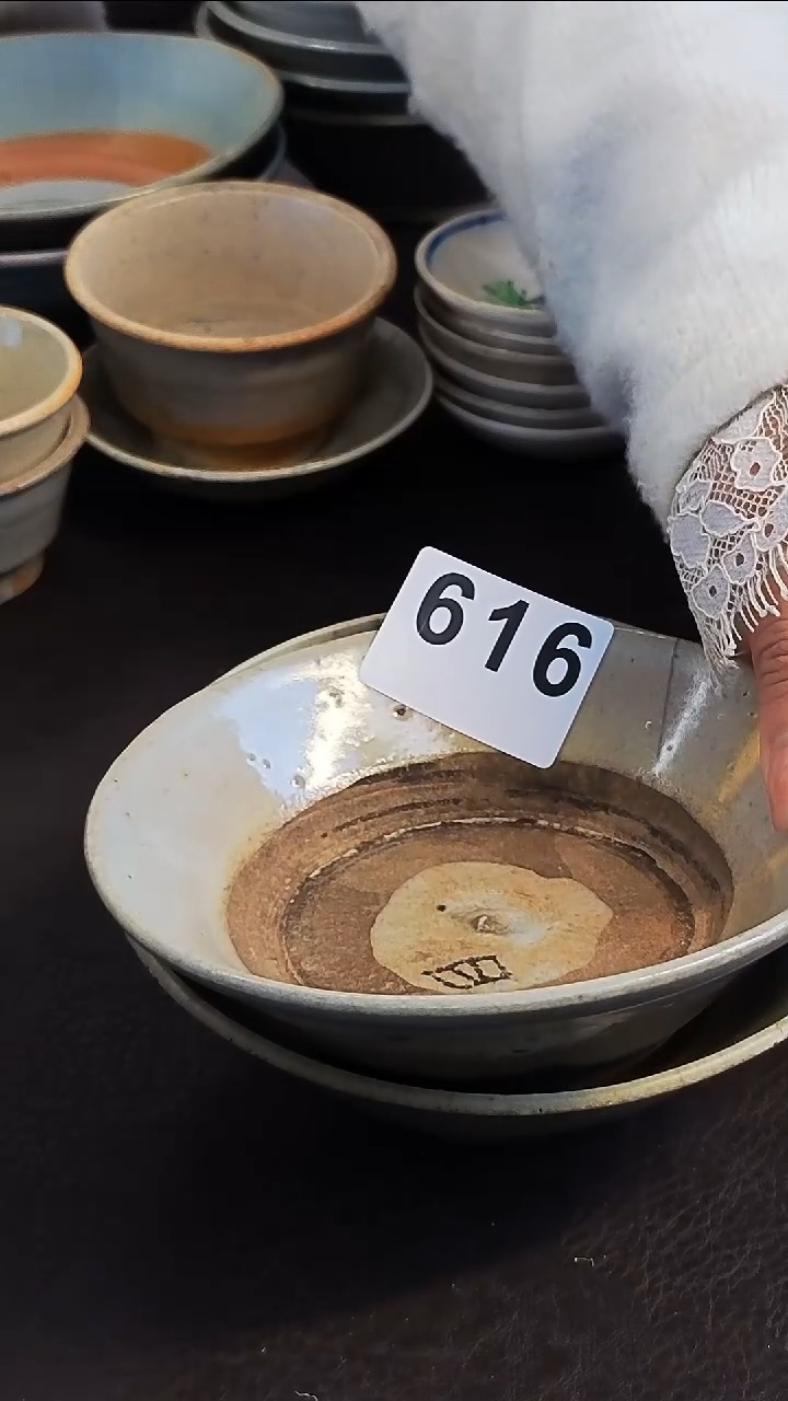 【闪购商品】1漂漂亮亮的瓷器编号616