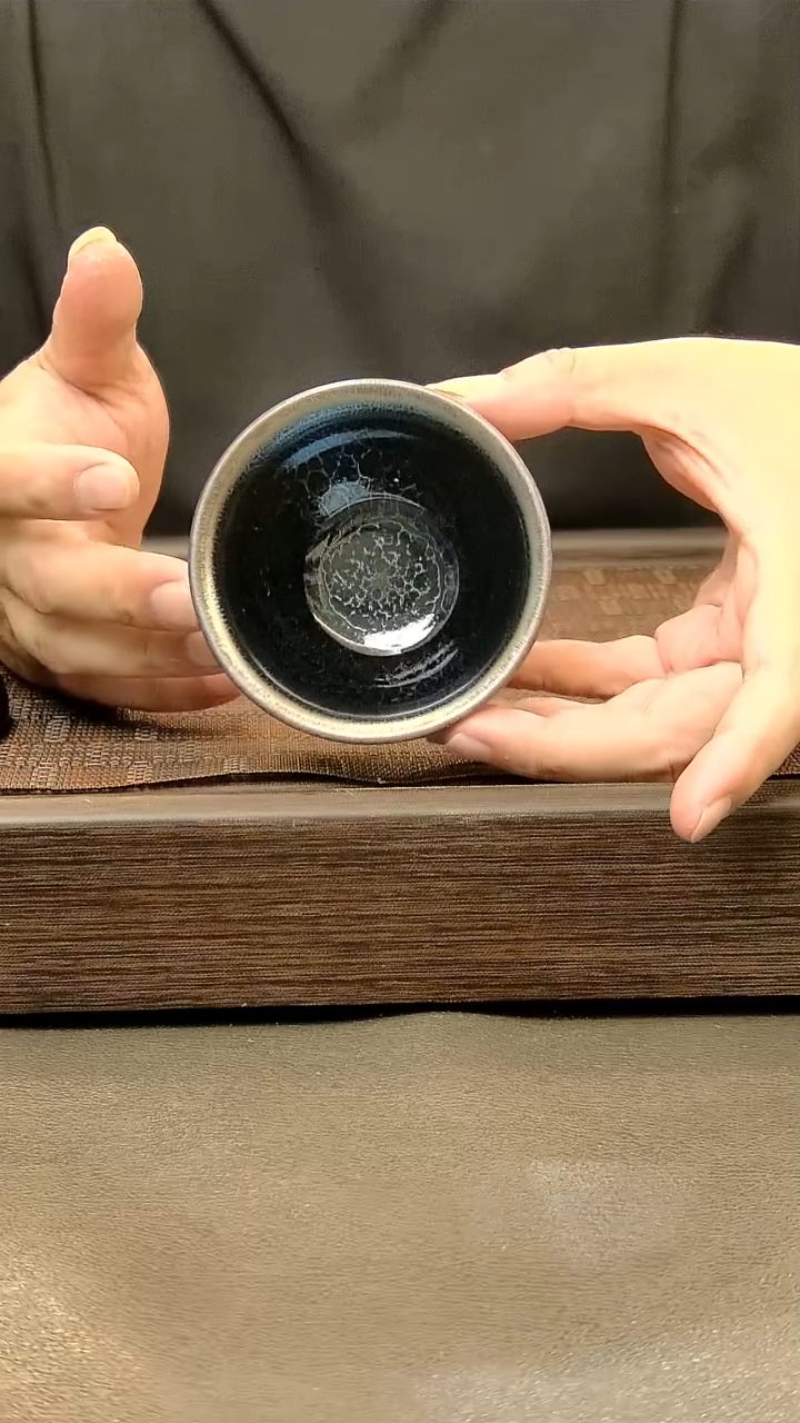 茶盏44.。。。。。。。。。
