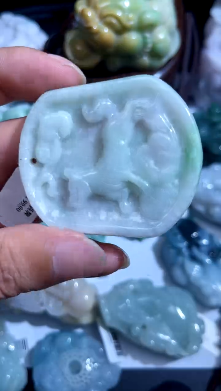 翡翠未镶嵌吊坠(不含链)00000182