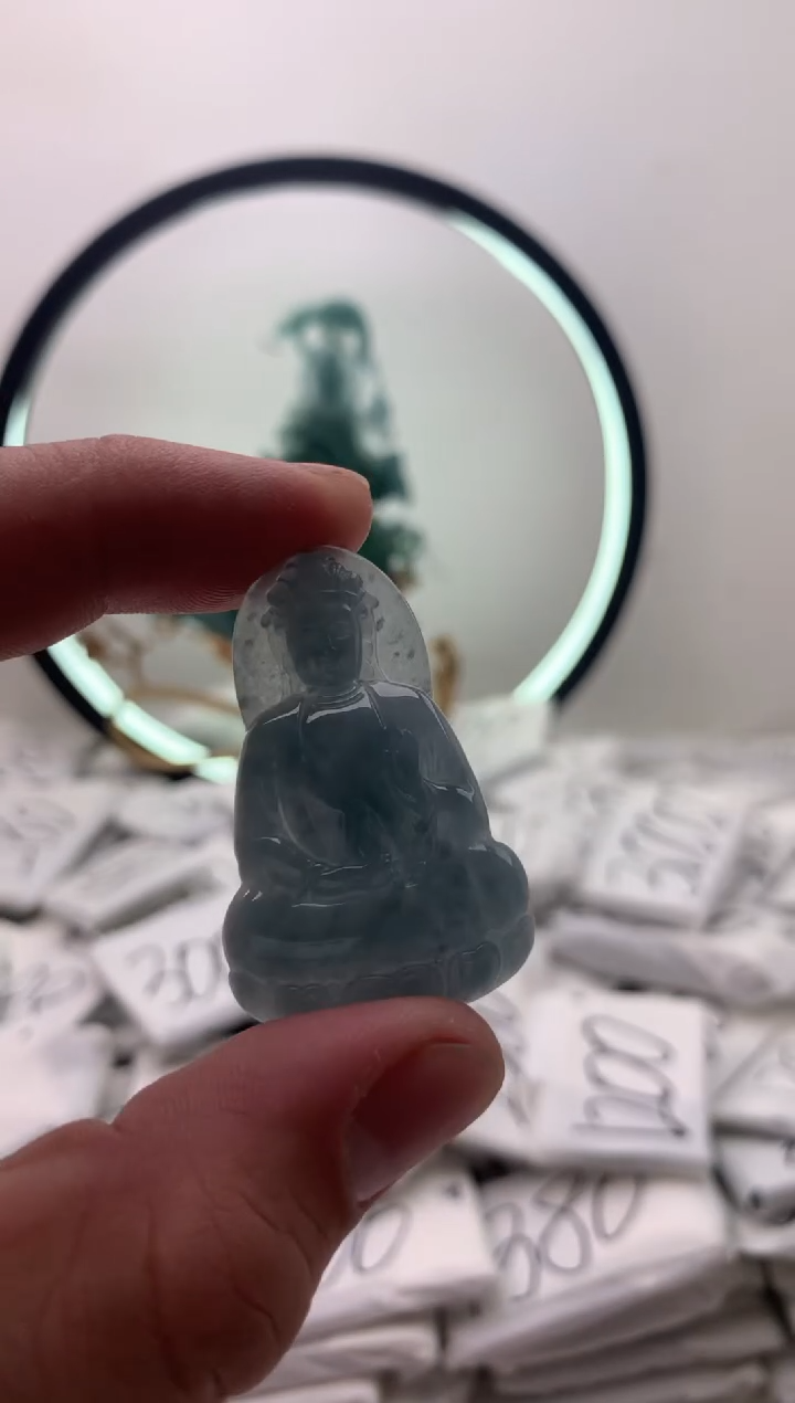 【闪购商品】翡翠颈饰未镶嵌素衣