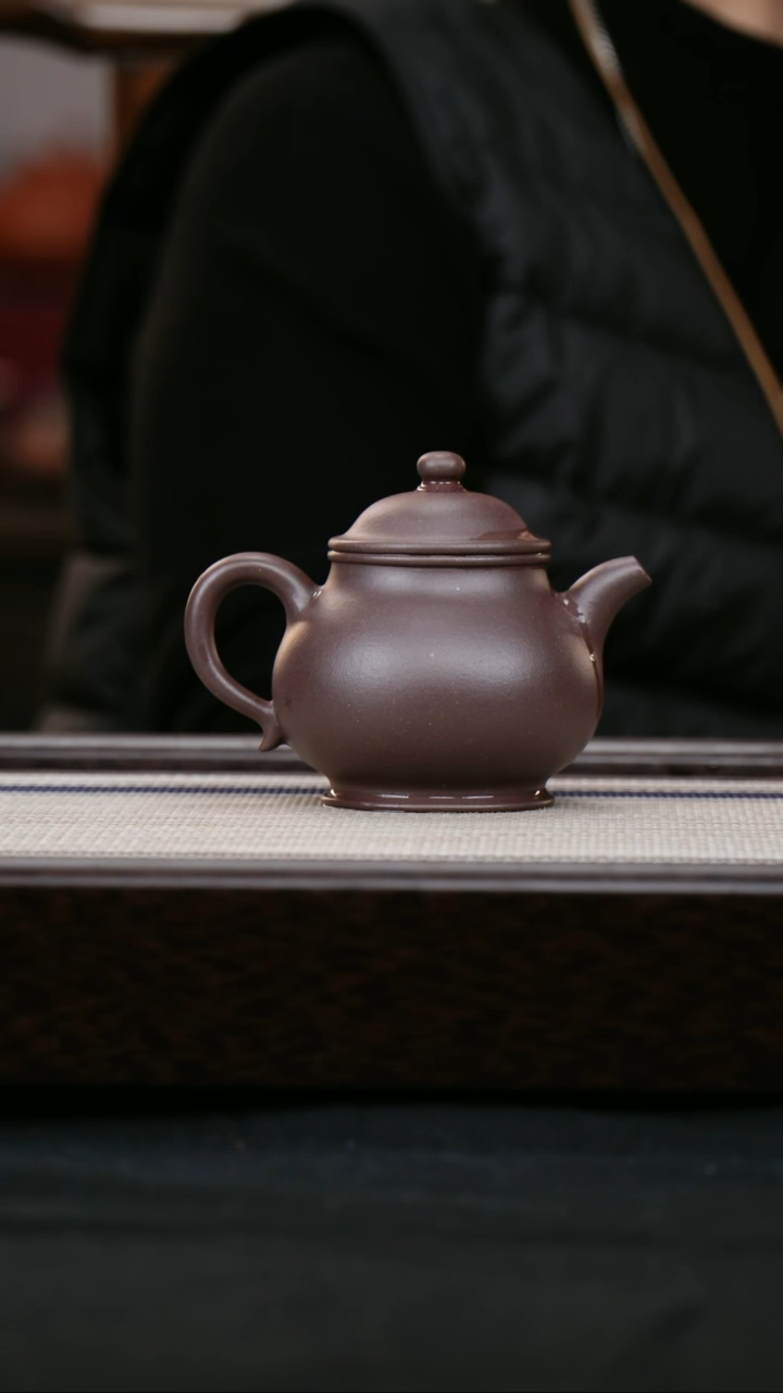 【闪购商品】紫砂茶壶四号井底槽青 潘壶