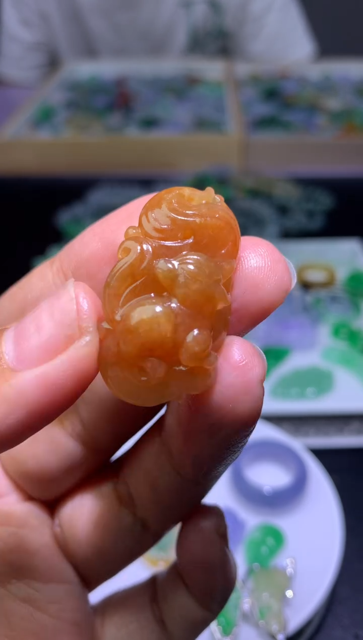 定制翡翠未镶嵌毛货