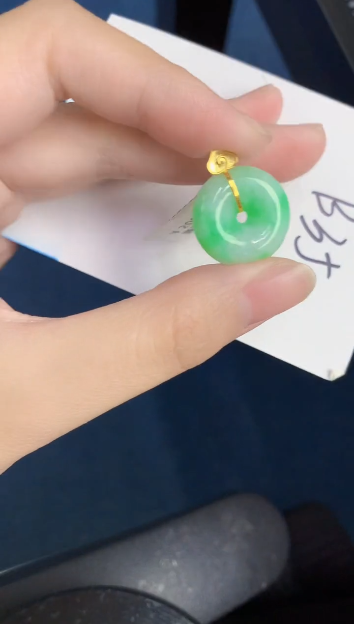 【闪购商品】翡翠颈饰18K金镶嵌000000000