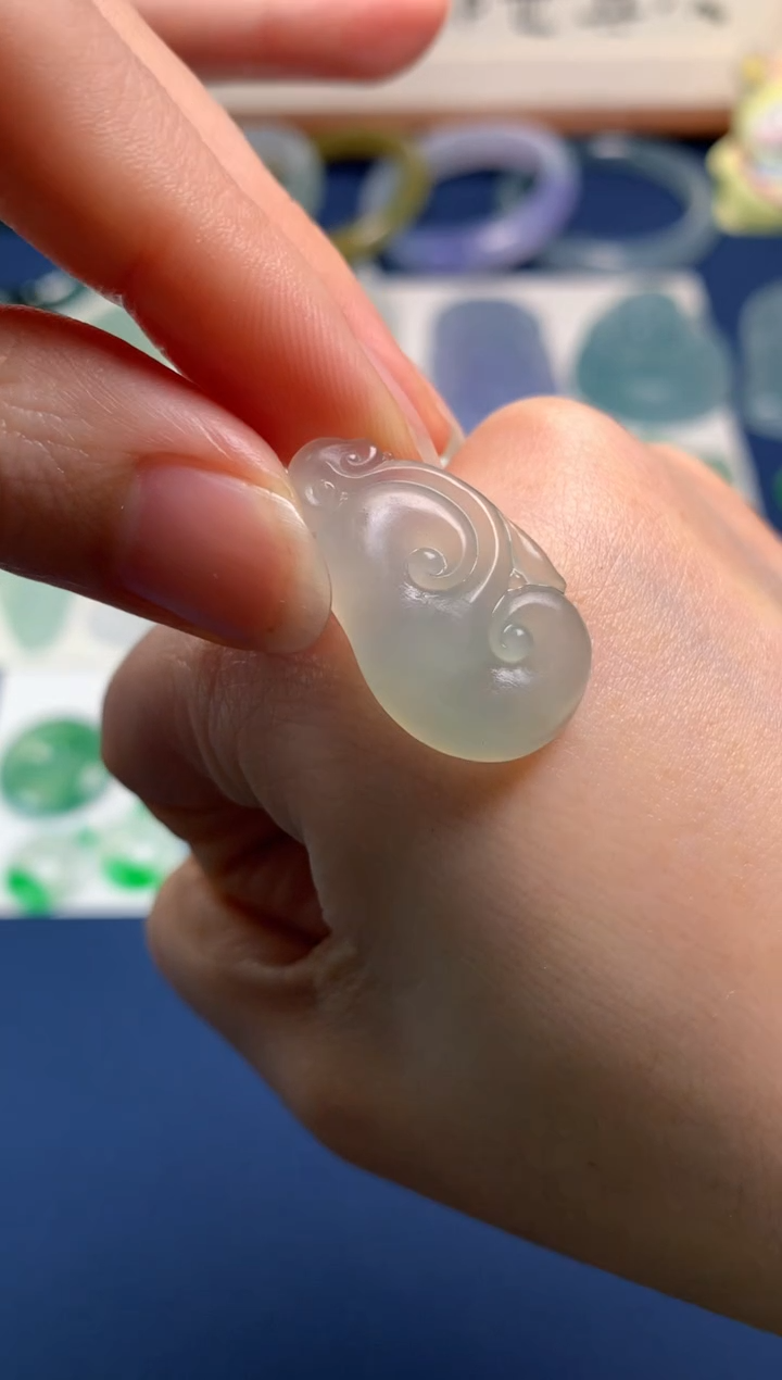 【闪购商品】定制翡翠未镶嵌0884253495