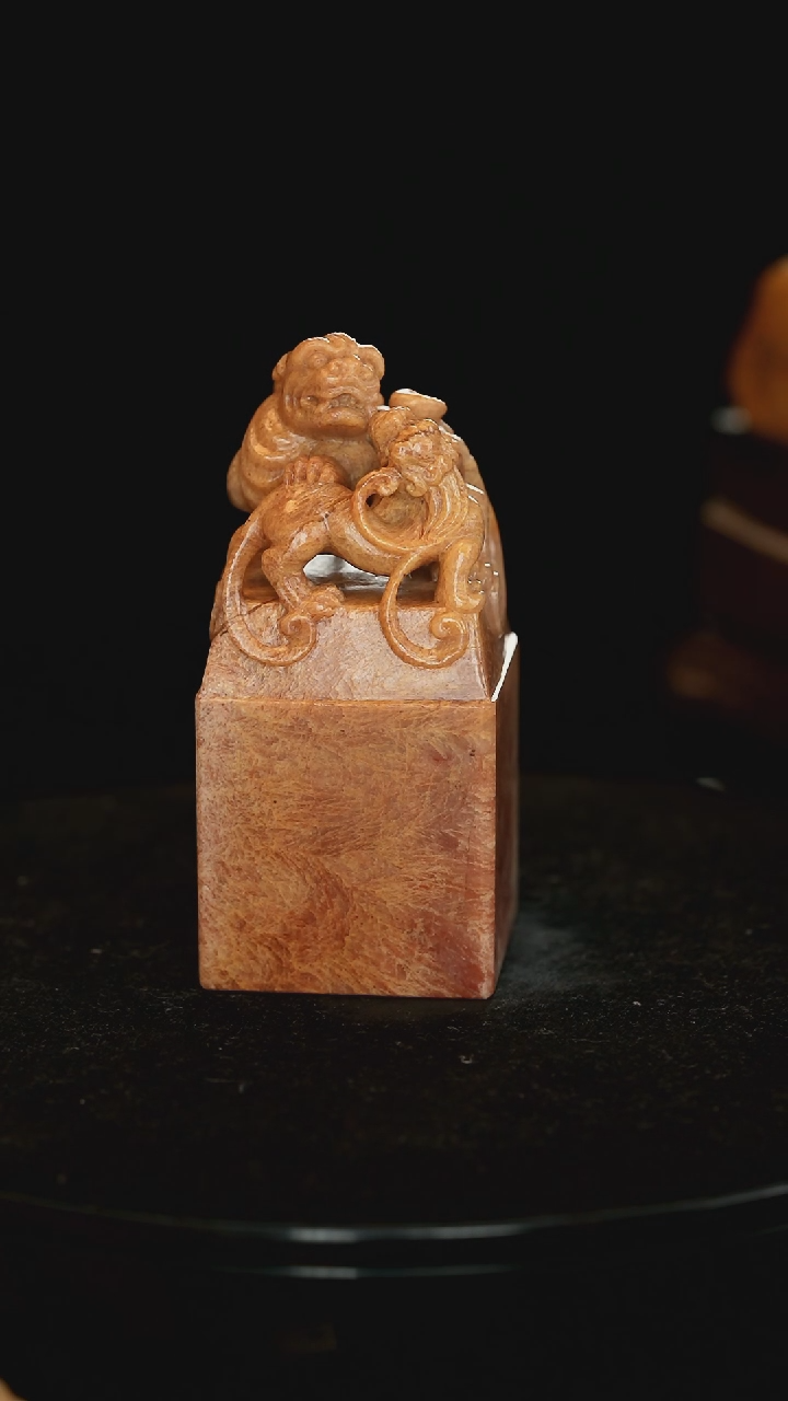 【闪购商品】寿山石鲎箕石镂空雕长雕陈学彬作品