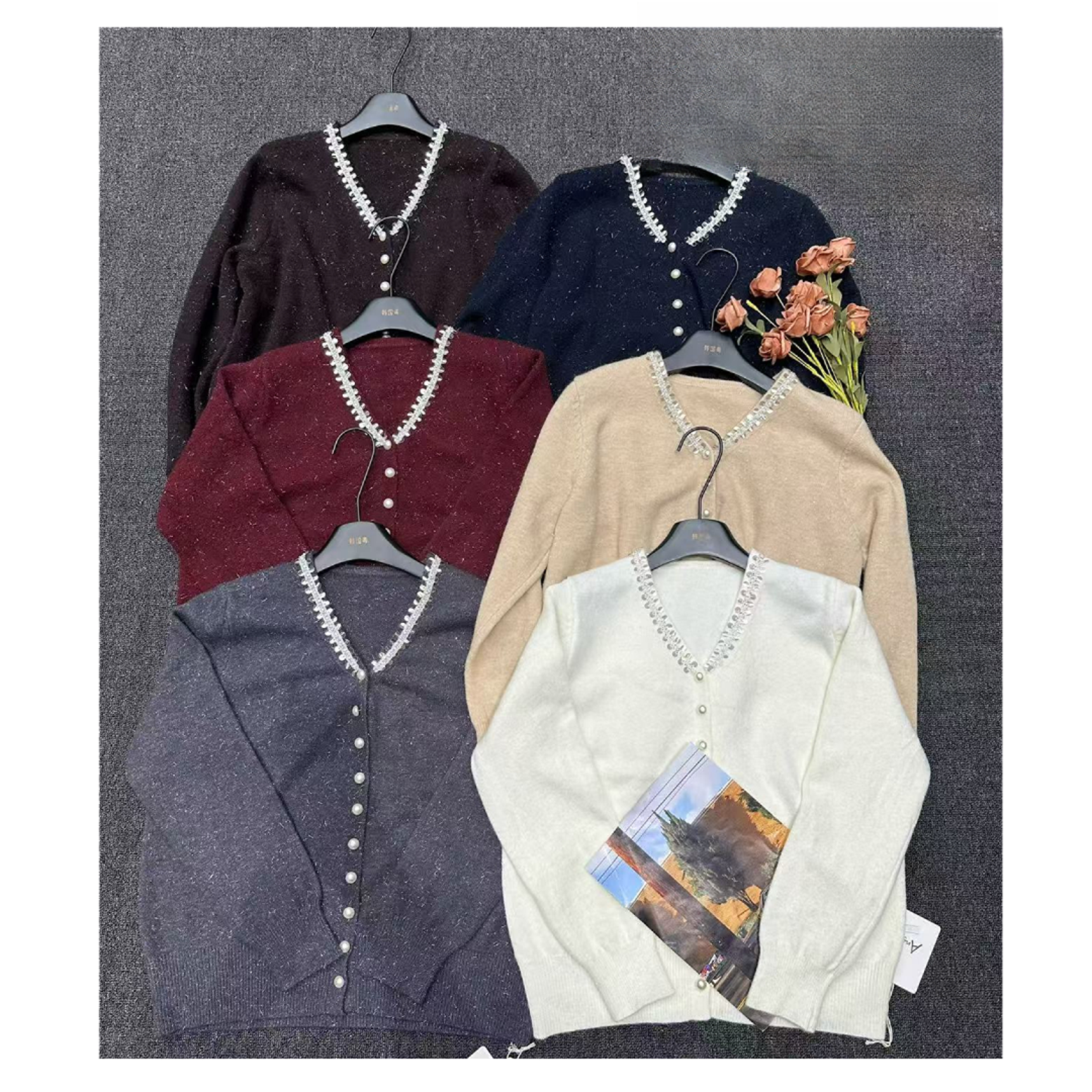 女毛针织衫双荷叶边钉珠针织长袖开衫V领长袖宽松型针织Q1002