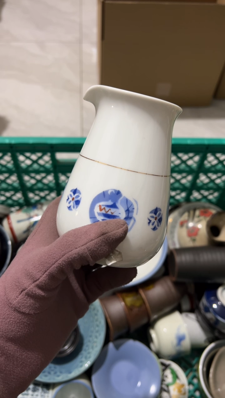 V**ivivi中古商品默认瑕疵完美主义慎拍