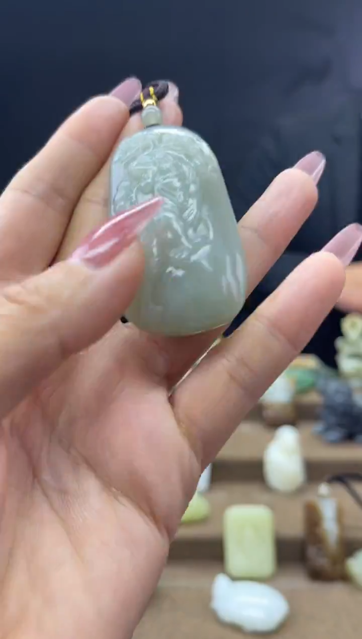 颈饰未镶嵌和田玉1