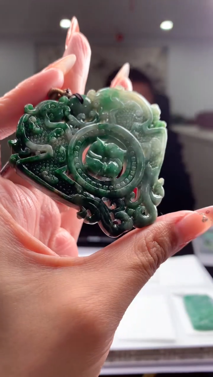 【闪购商品】定制翡翠未镶嵌挂件发货（拍一发一）