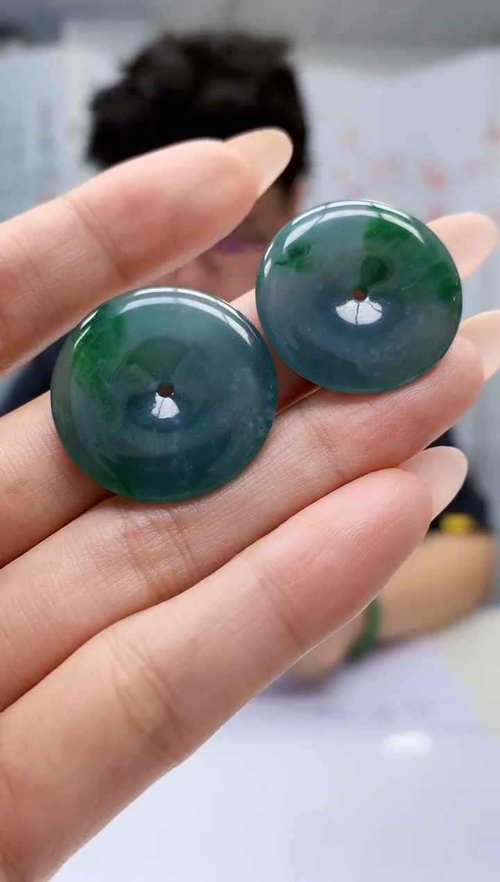 【闪购商品】定制翡翠未镶嵌4688MM-毛货挂件一对56