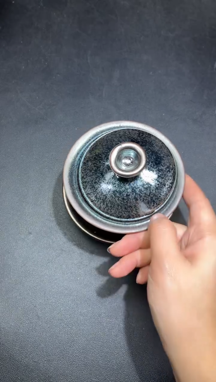 茶盏41微瑕         