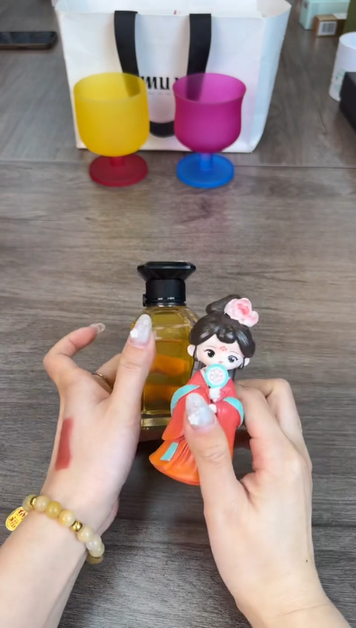 瓷片新号开播漏不停@@CC126