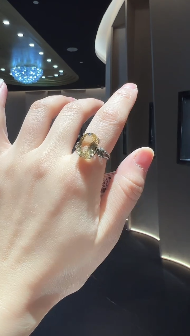 【闪购商品】水晶戒指银S925镶嵌12（）