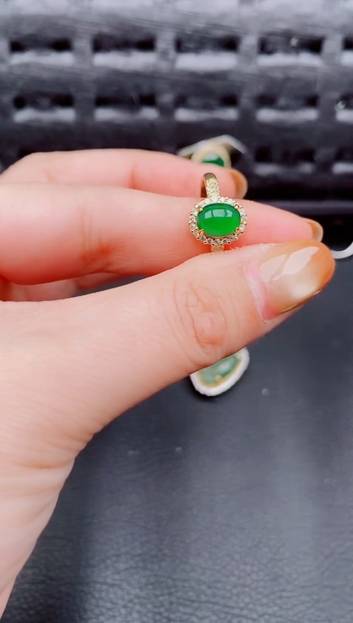 【闪购商品】翡翠戒指银S925镶嵌天然a货翡翠1040