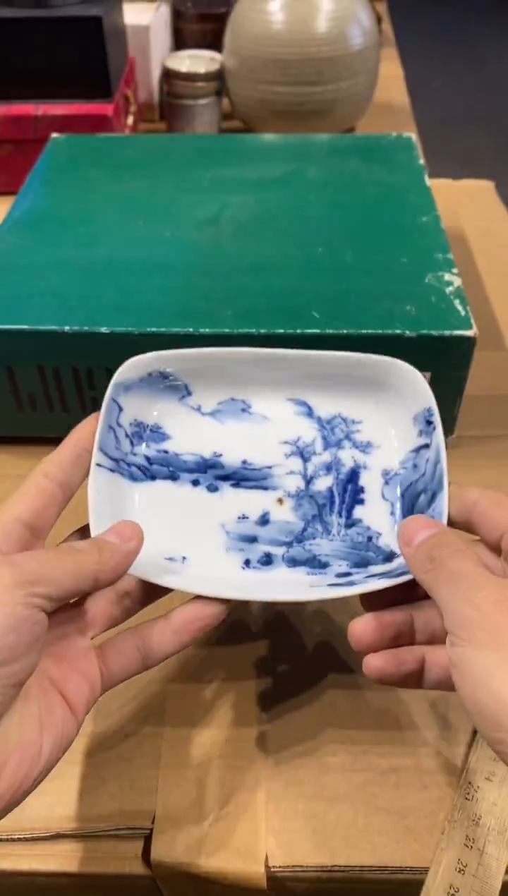 浑****️中古回流  谨慎参拍