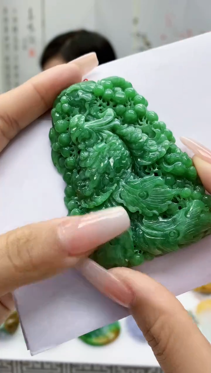 【闪购商品】定制翡翠未镶嵌4852lr-毛货挂件162