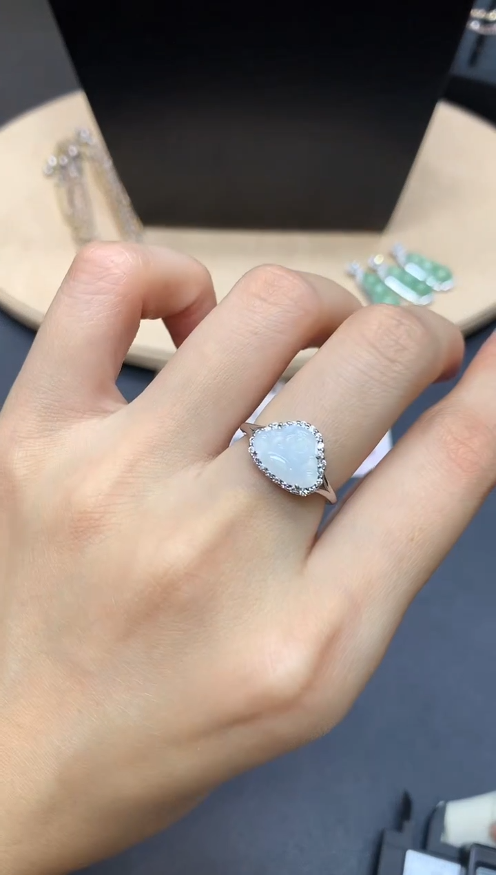 【闪购商品】翡翠戒指银S925镶嵌佛公【多样性发其一】