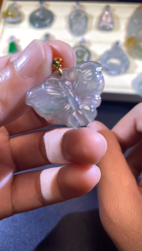 【闪购商品】翡翠吊坠(不含链)18K金镶嵌缅甸天然A货翡翠