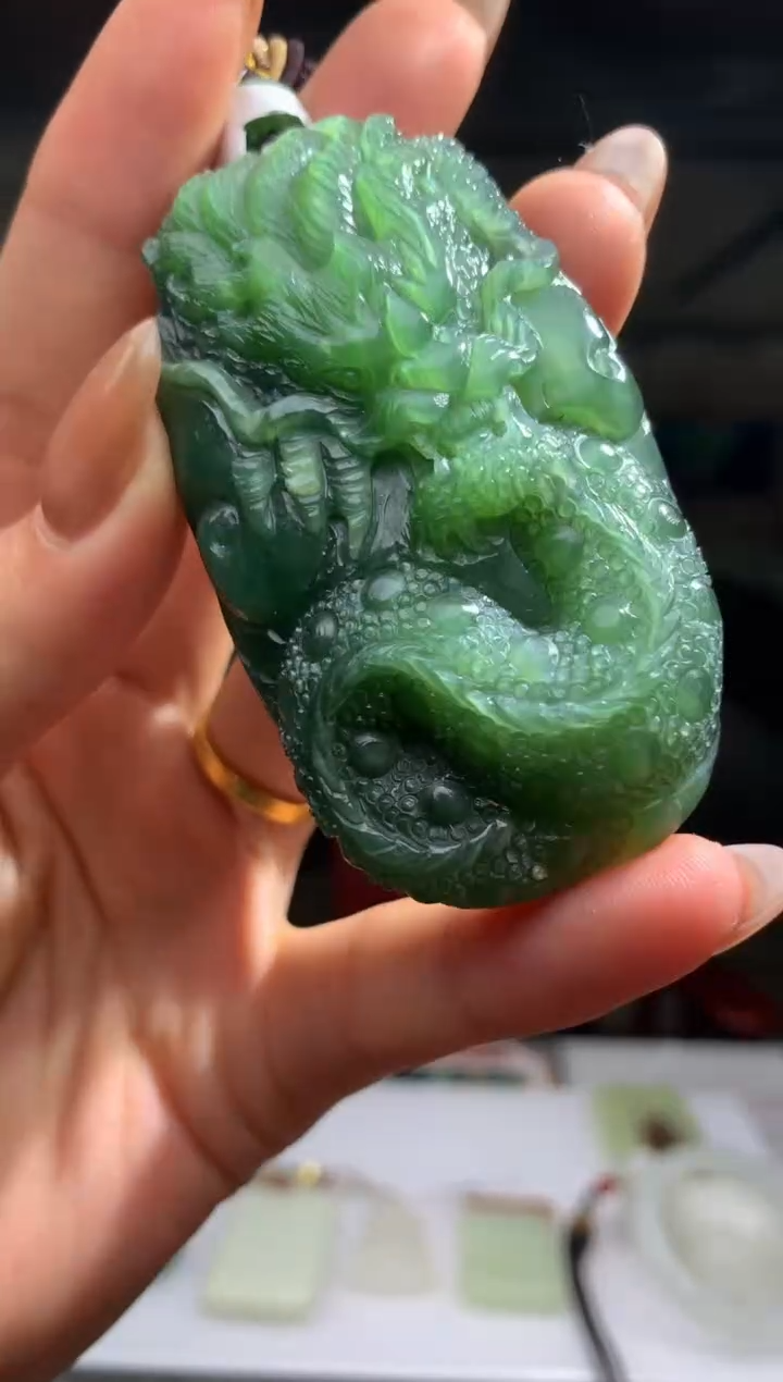 【闪购商品】定制和田玉Boss阳天然和田玉（拍一发一）