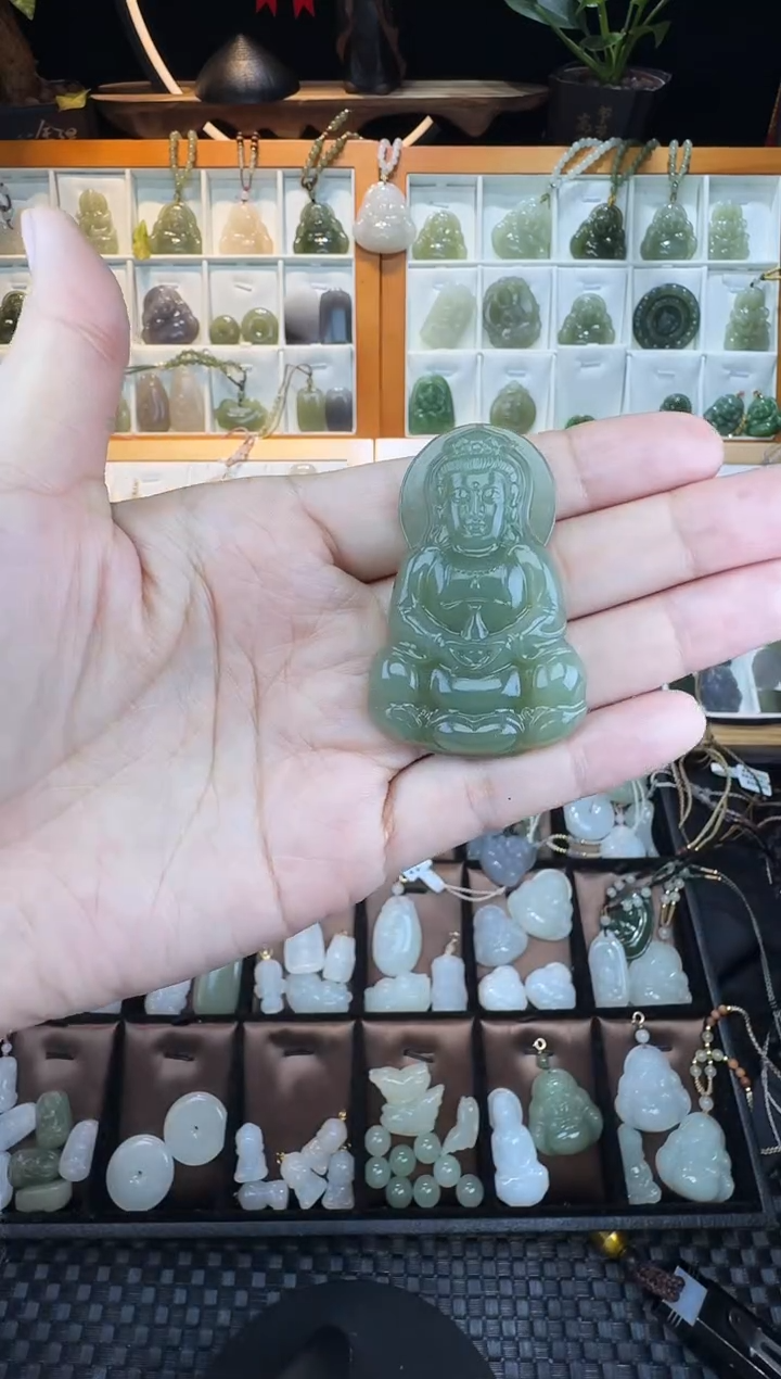 【闪购商品】和田玉颈饰未镶嵌50高冰观音
