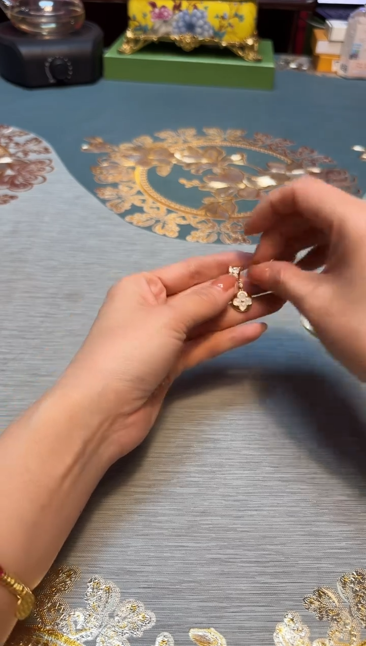 伦杯杯杯杯杯杯杯杯杯杯杯杯杯