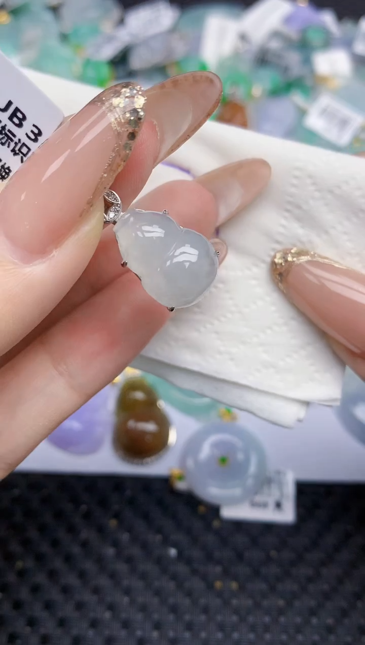 颈饰银S925镶嵌翡翠22   天然翡翠A货  百元以上9米证书费自理