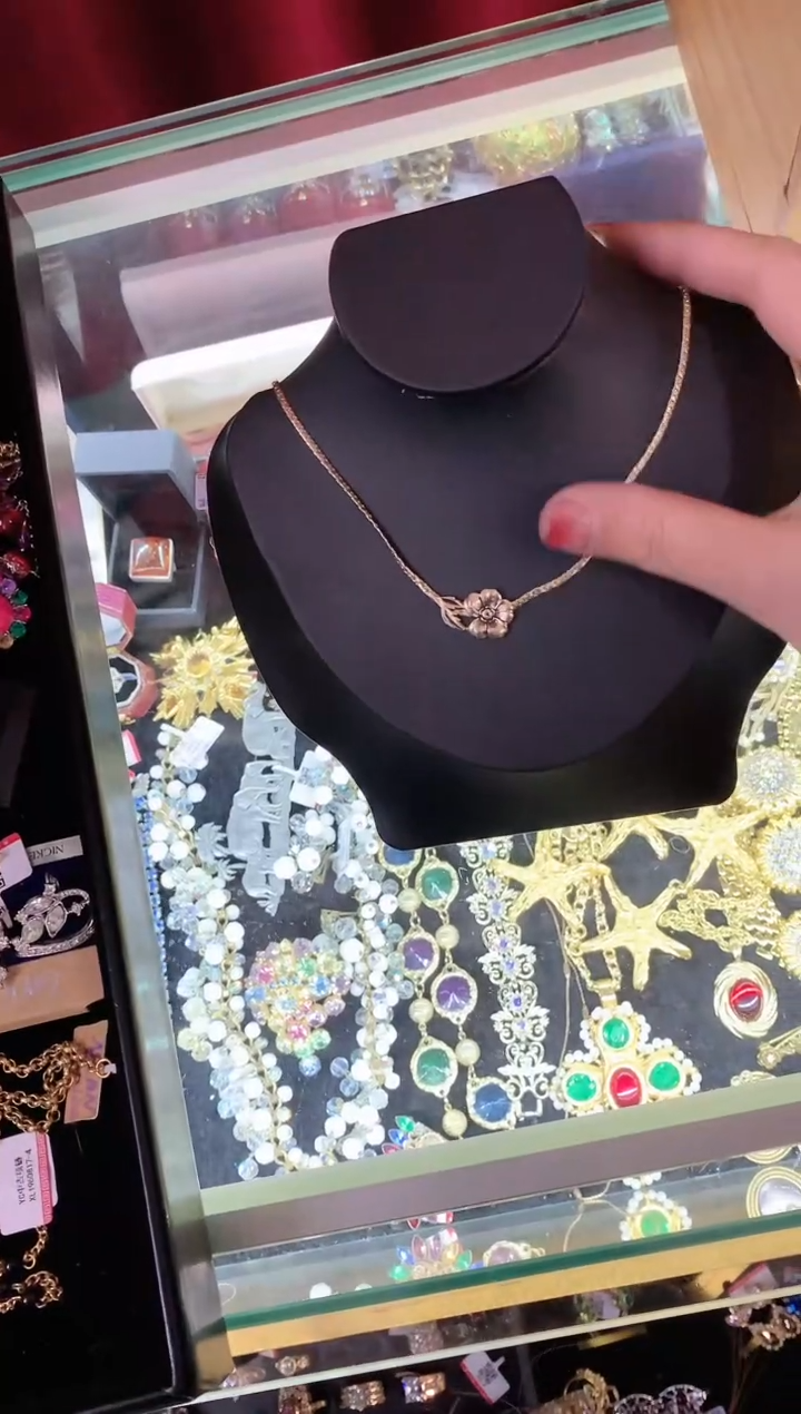 【闪购商品】瓷片楚楚中古珠宝甄选不退换