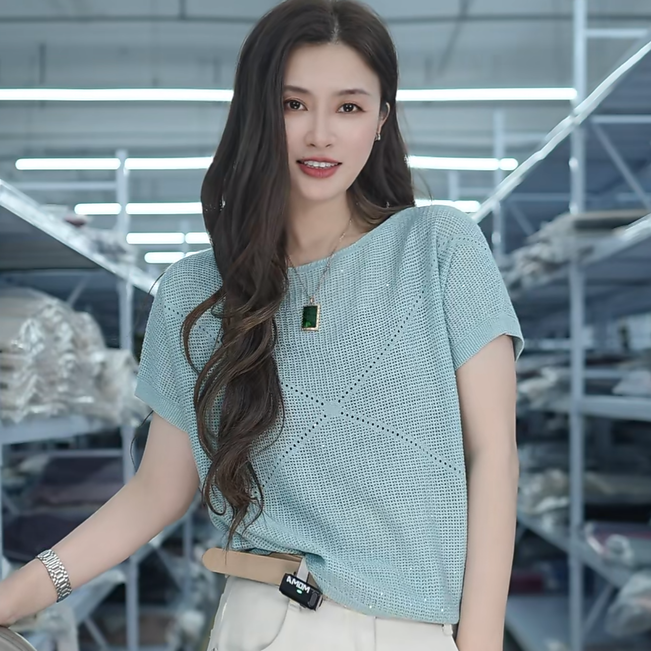 【思思精选】春夏季新款纯色圆领镂空亮片减龄气质针织衫S937#