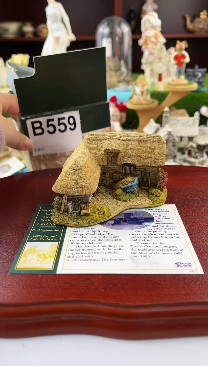 【闪购商品】紫砂茶宠中古小房子