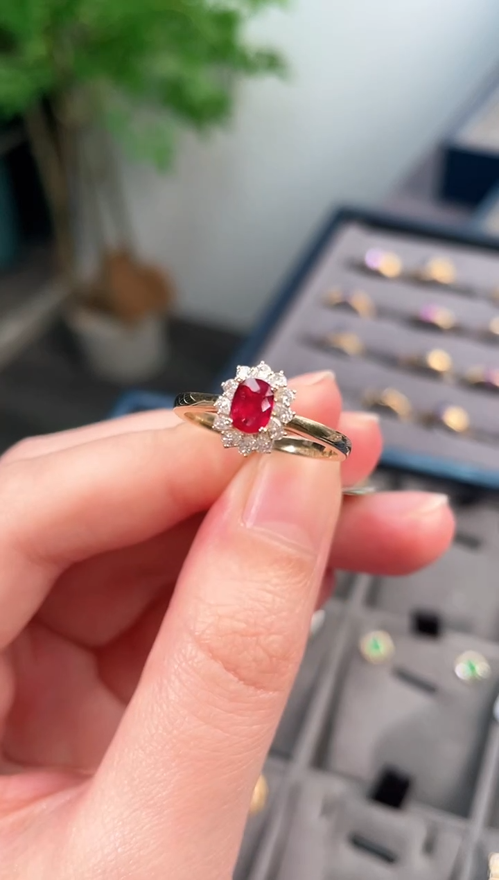 【闪购商品】红宝石戒指18K金镶嵌0.5ct
