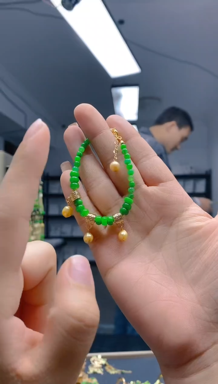 【闪购商品】翡翠耳饰合金0213翡翠手链