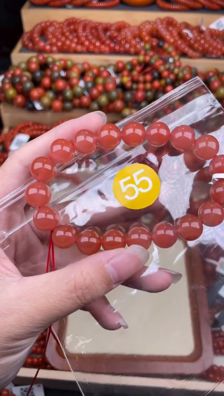 南红玛瑙未镶嵌珠宝奇石55-10