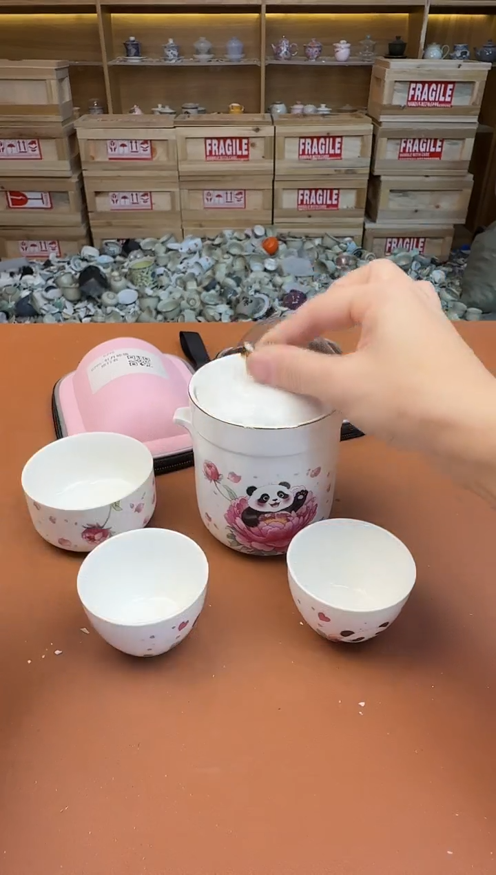 旅行有些茶具有瑕疵介意勿拍，库存清货都是孤品亏本卖