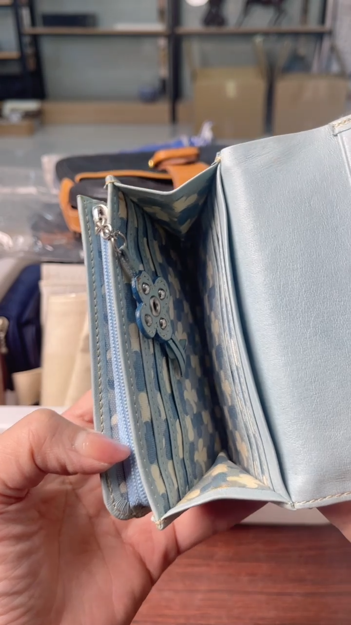 水牛剖层皮革中古杂项默认微瑕，满18包邮