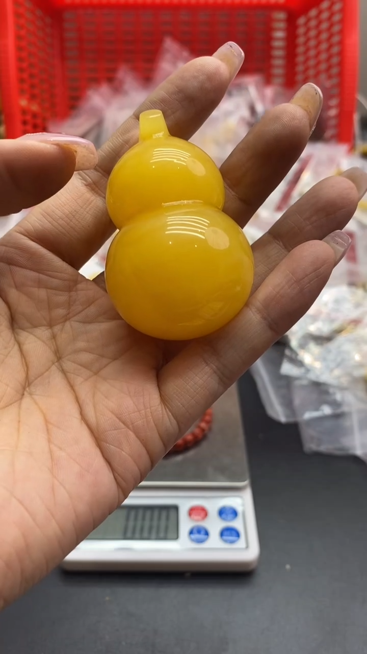 琥珀未镶嵌珠宝奇石C****亚2485