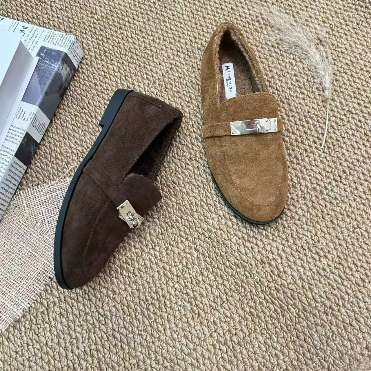 秋冬休闲款法式女新款百搭软底豆豆鞋单鞋602-1(脚宽胖拍大一码)