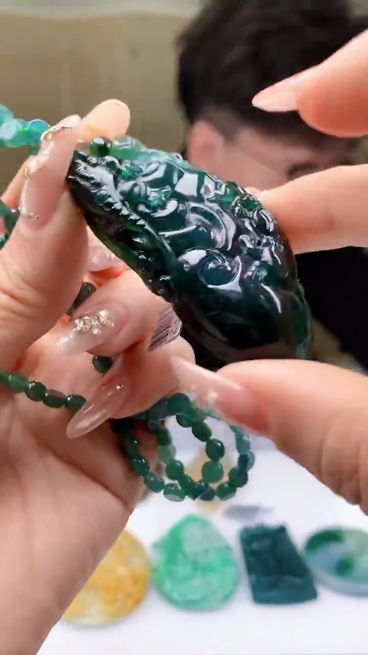 【闪购商品】定制翡翠未镶嵌4688ty-毛货挂件157