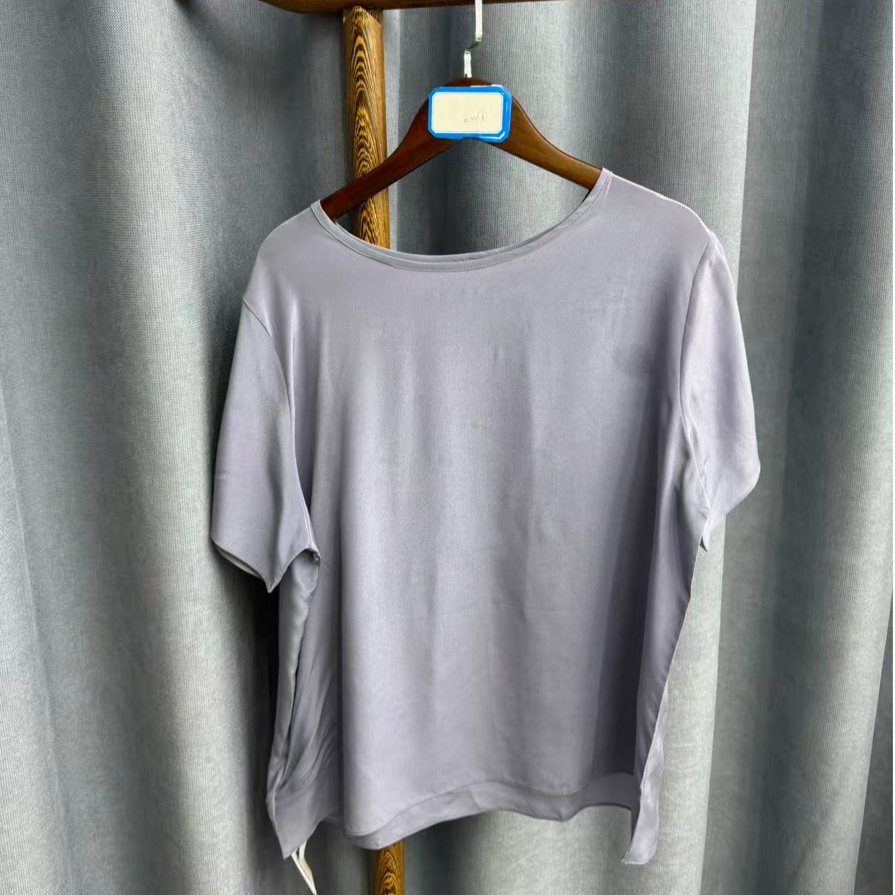 新款休闲时尚圆领桑蚕丝短袖上衣女Z463