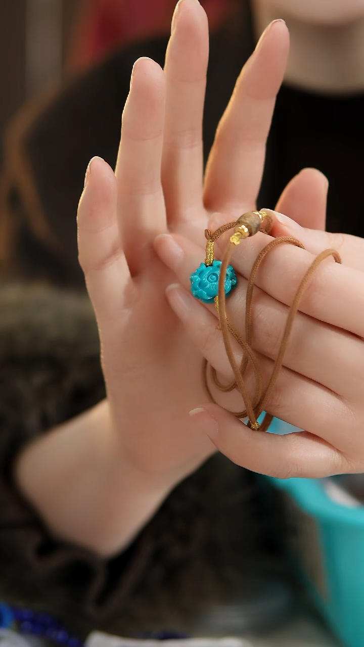 18K金镶嵌绿松石颈饰绿松石项链—多样性发其一