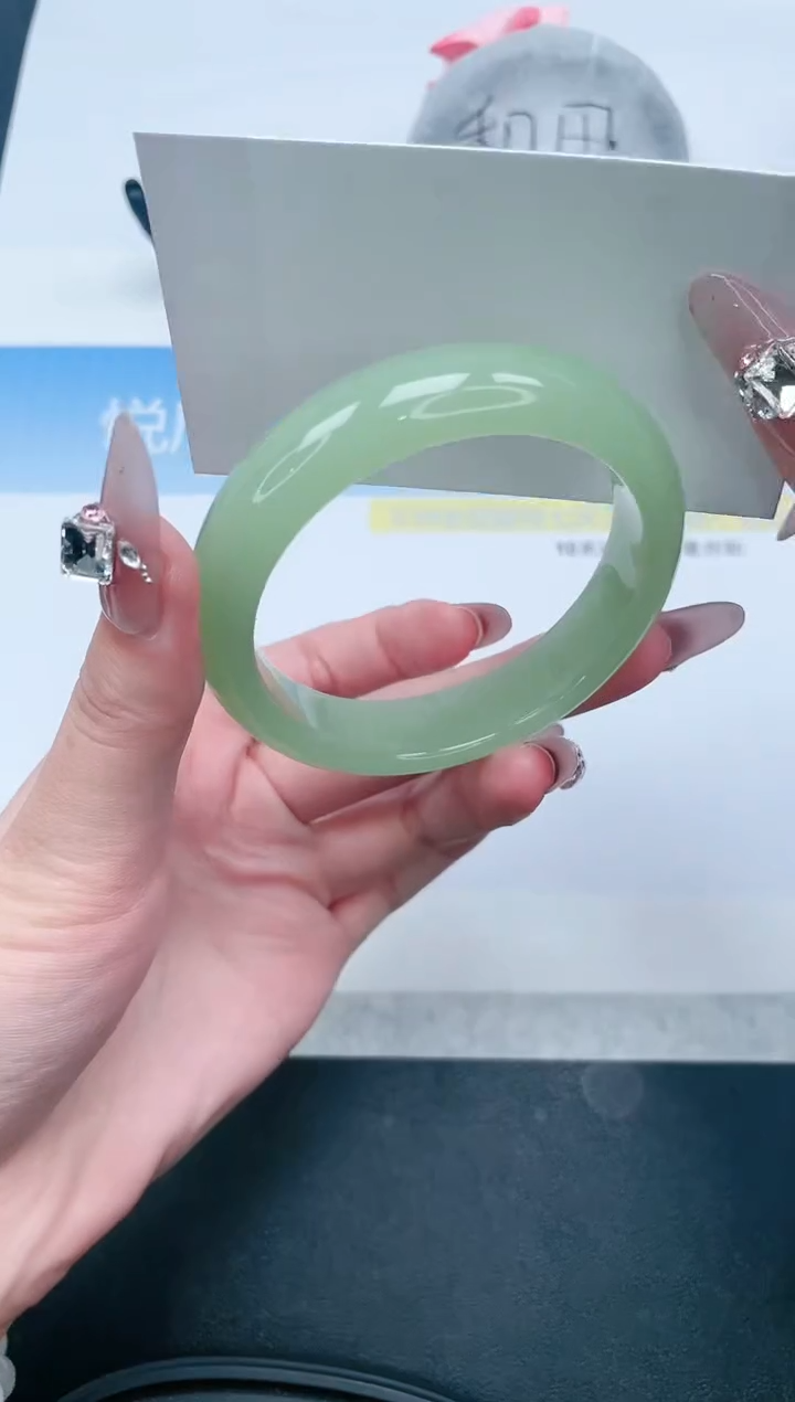 石英质玉手镯未镶嵌4-56