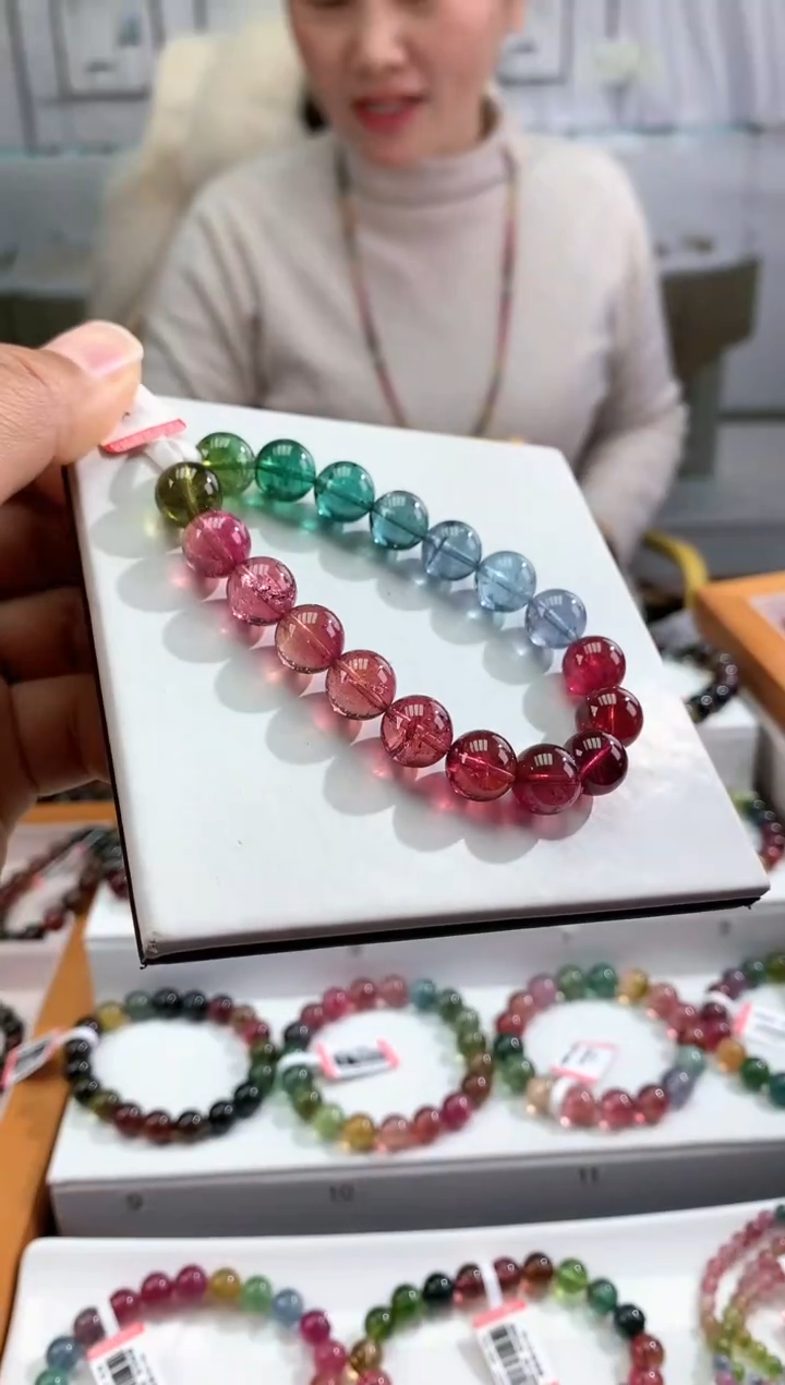 【闪购商品】碧玺手链未镶嵌多样性发一条