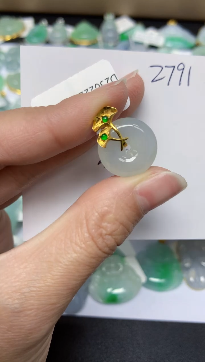 【闪购商品】翡翠颈饰18K金镶嵌 天然翡翠A货