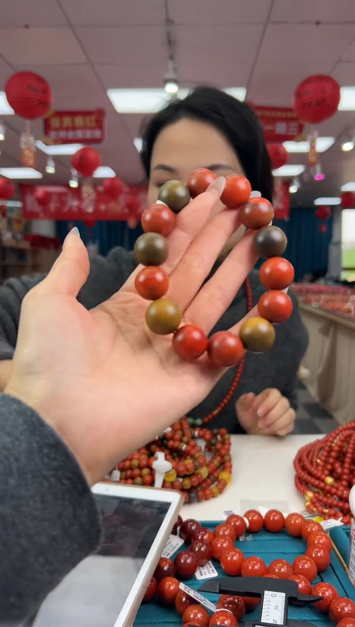 【闪购商品】南红玛瑙手串未镶嵌1.22-（多样式）