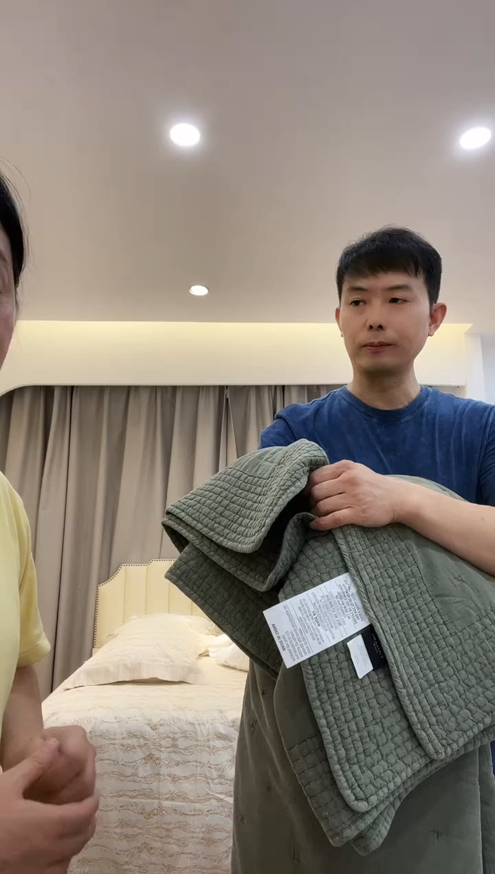 棉棉D10  发一个     