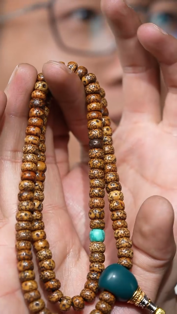 【闪购商品】老星月（多样性发货，发其一）