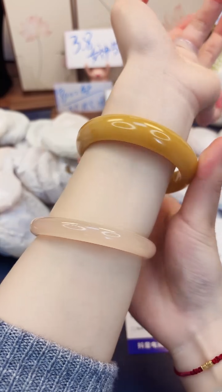 【闪购商品】石英质玉手镯未镶嵌97-财气镯-圈口60