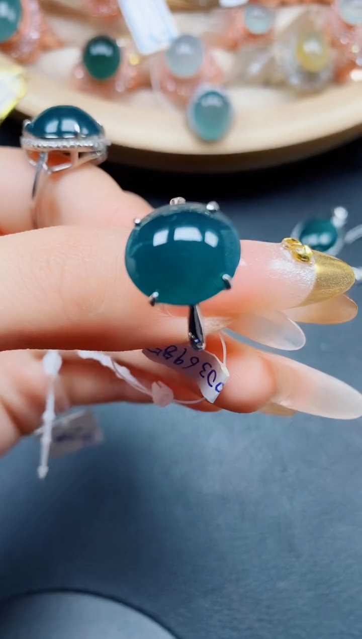 【闪购商品】翡翠戒指银S925镶嵌翡翠