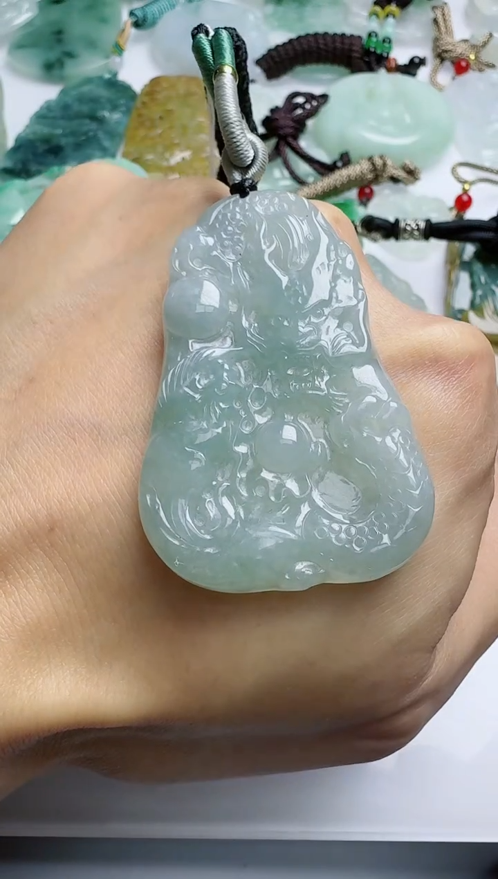 【闪购商品】翡翠吊坠(不含链)未镶嵌1