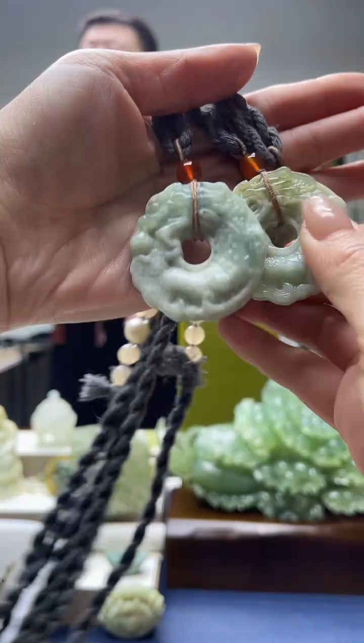 未镶嵌岫玉颈饰多样性发货 拍一发一